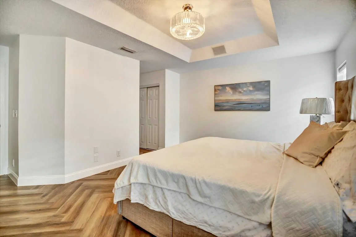 16-112 Cocoplum Circle-16