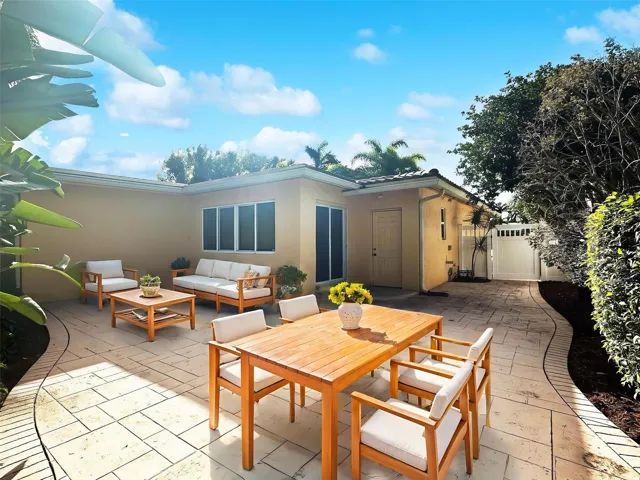 Virtual Staging