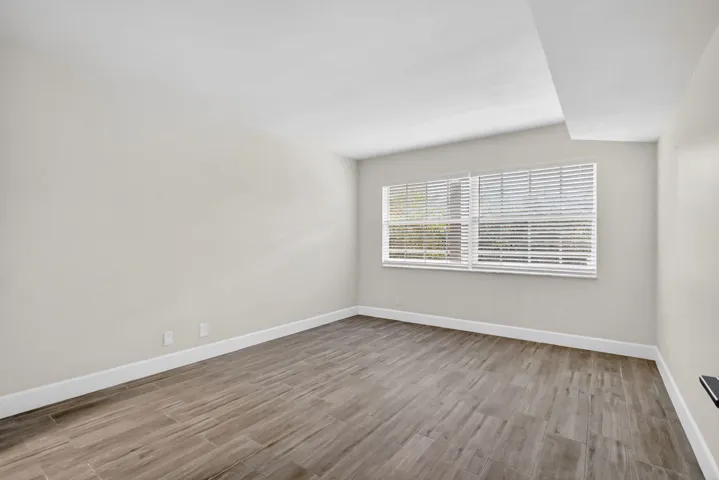 15-web-or-mls-F14A5825