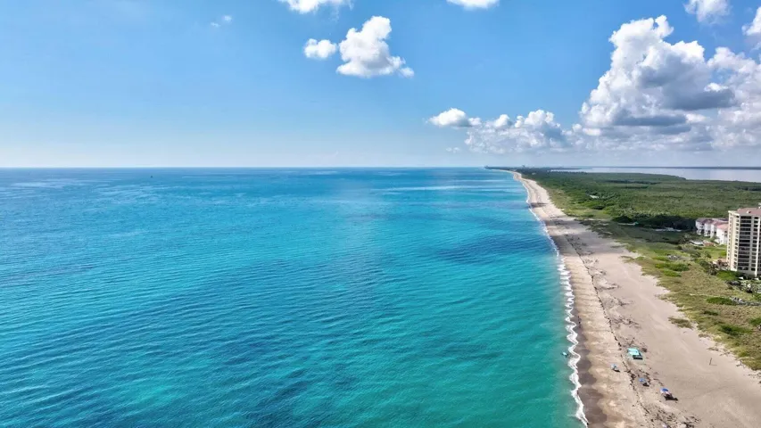 21 MILES OF UNCROWDED BEACHES