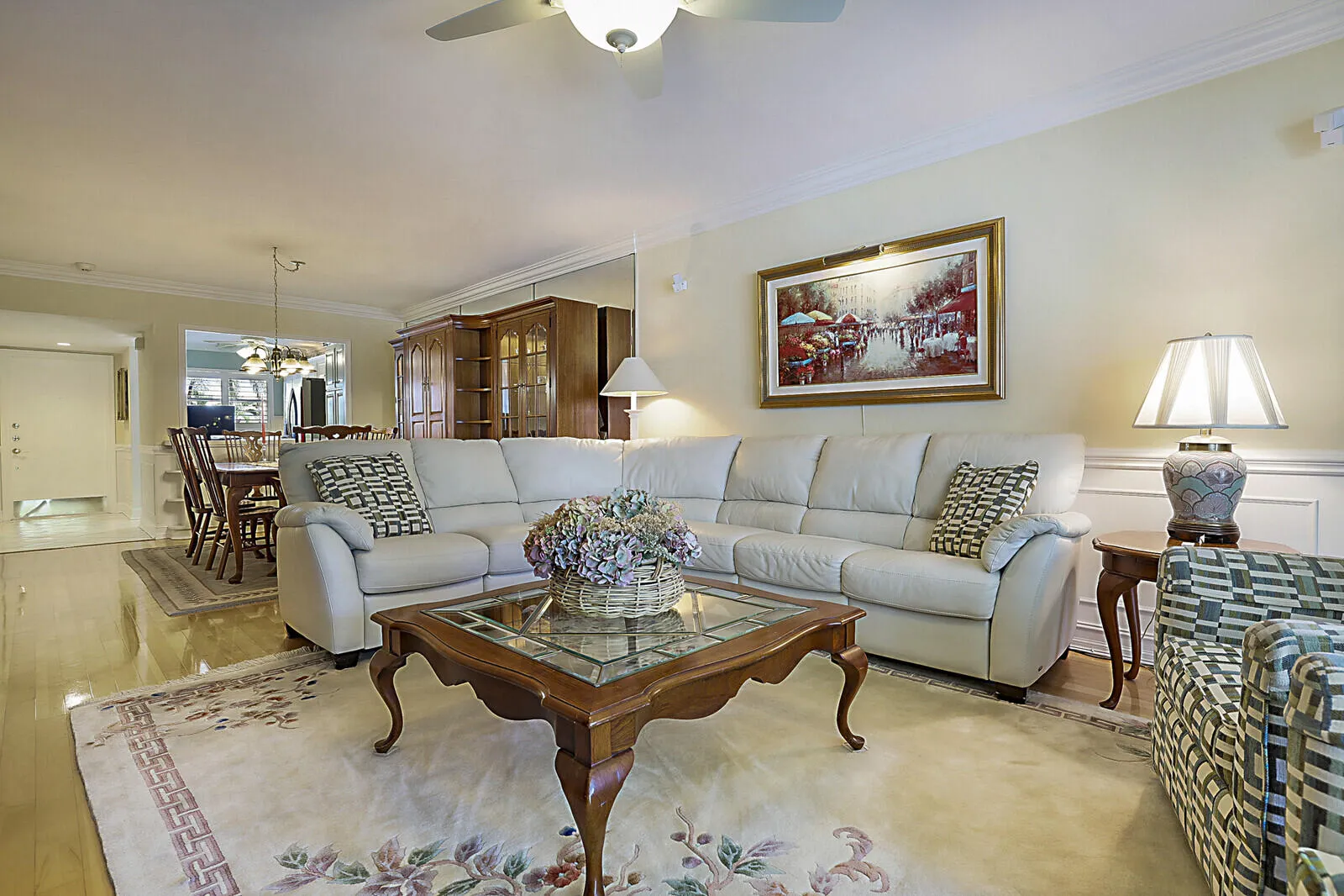 05_700_NE_Harbour_Terrace_Apt_231_5_mls