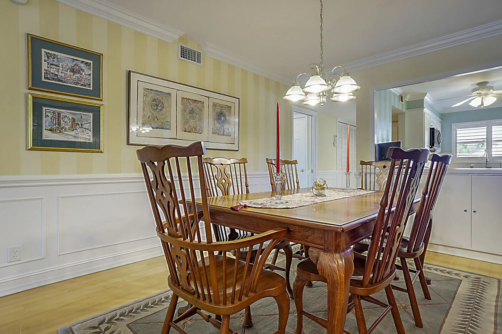 11_700_NE_Harbour_Terrace_Apt_231_11_mls