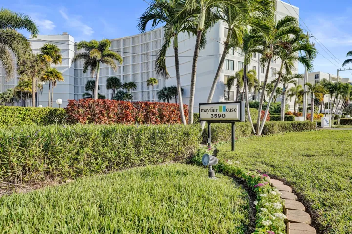 Mayfair House in South Palm Beach
