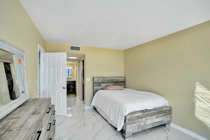 South Palm Beach Oceanfront Condo