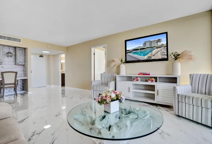 South Palm Beach Condo For Sale