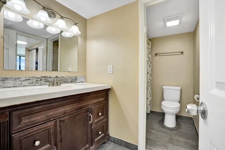 South Palm Beach Oceanfront Condo