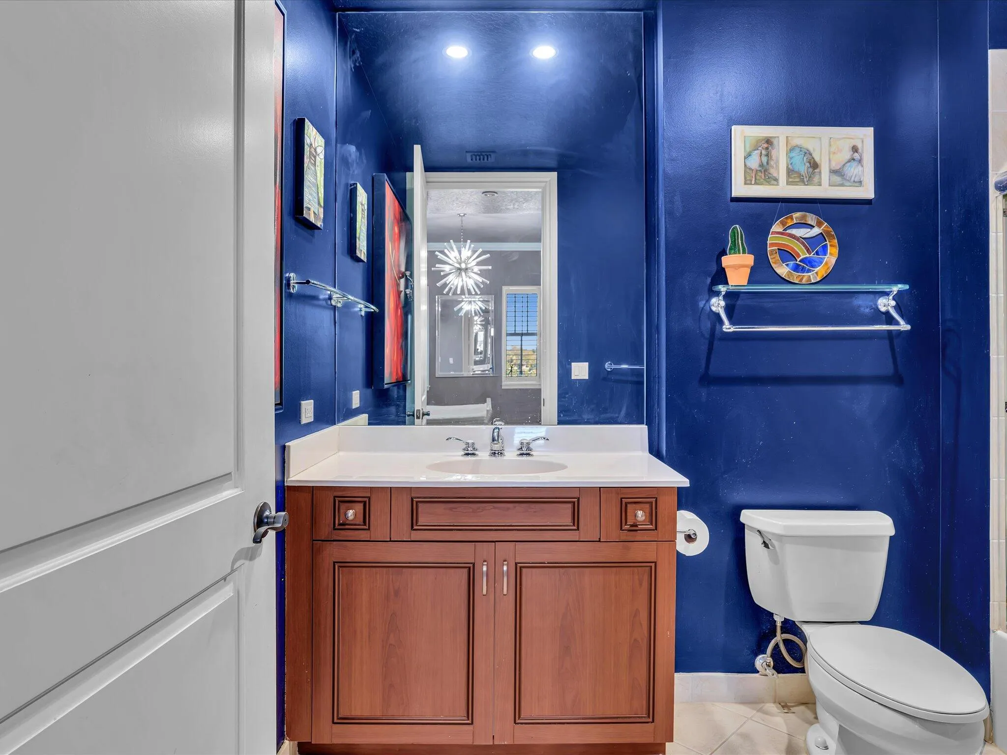 Guest Bathroom 2