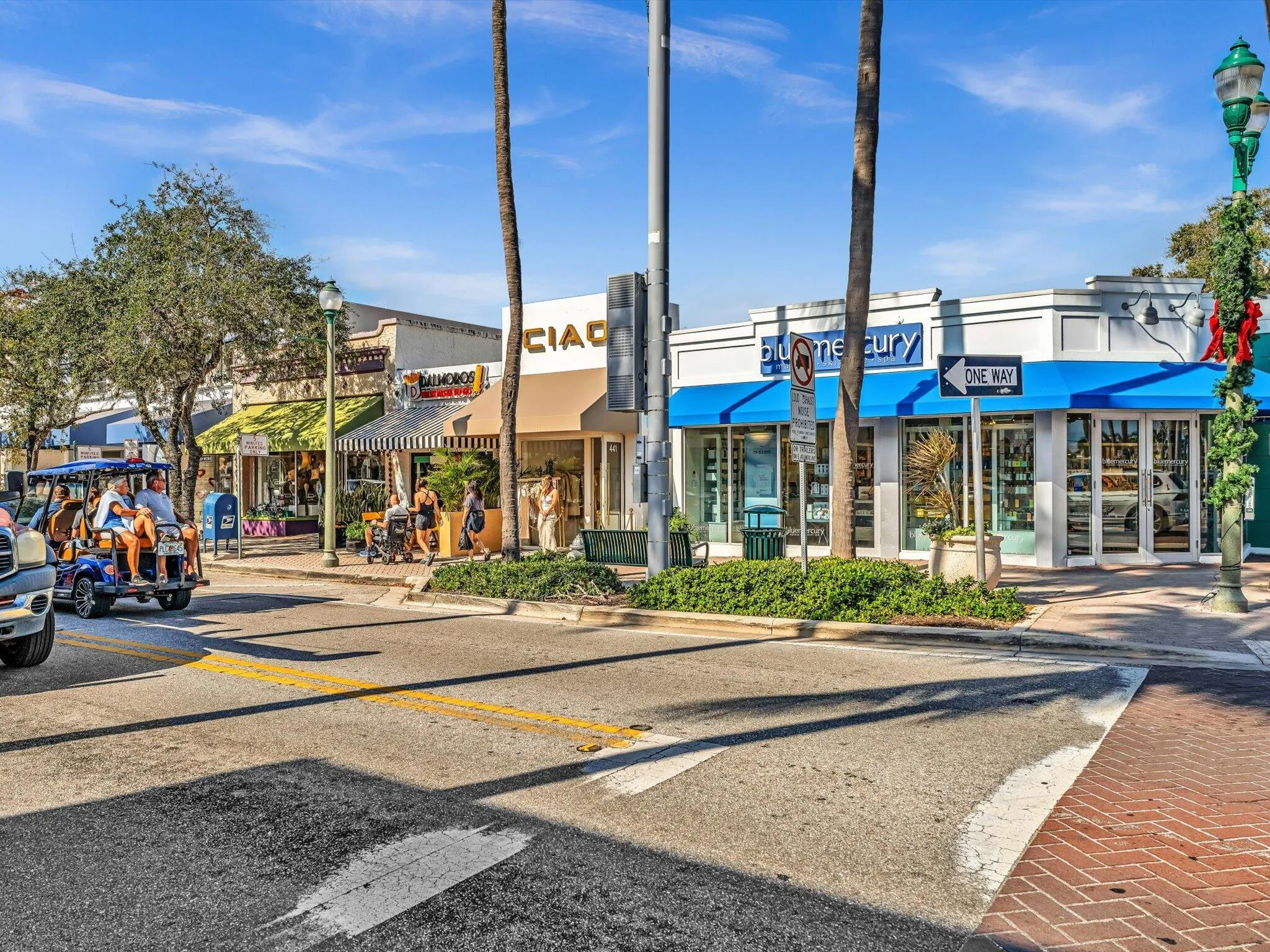 Atlantic Ave Dining - Shops