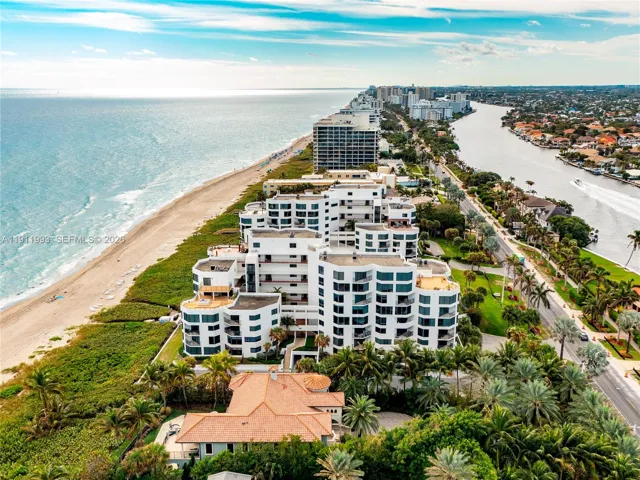 Townhouses Of Highland Beach