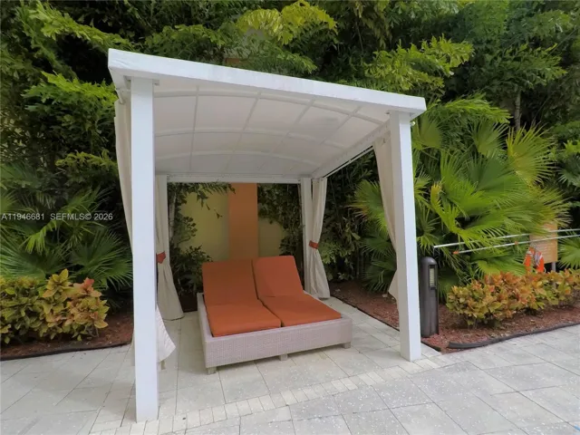 CABANAS FOR RESIDENTS