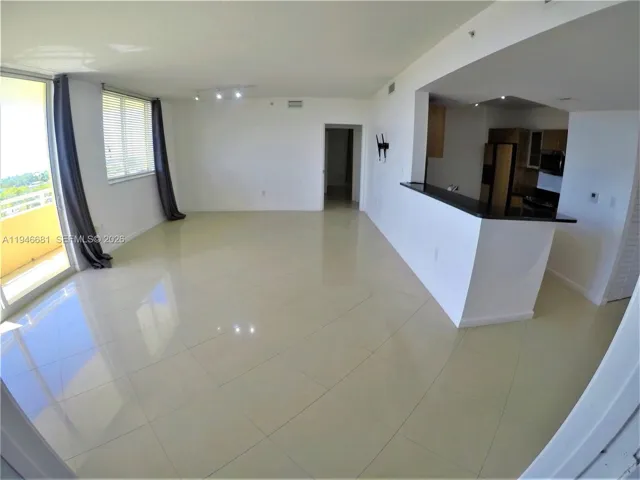 Open kitchen