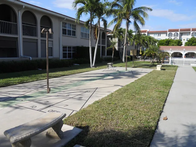Shuffle Board
