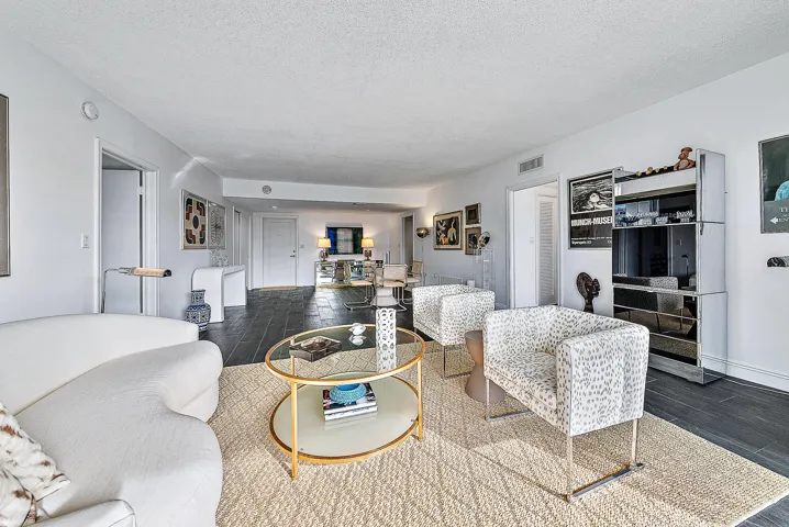 2760 S Ocean Blvd #310-9