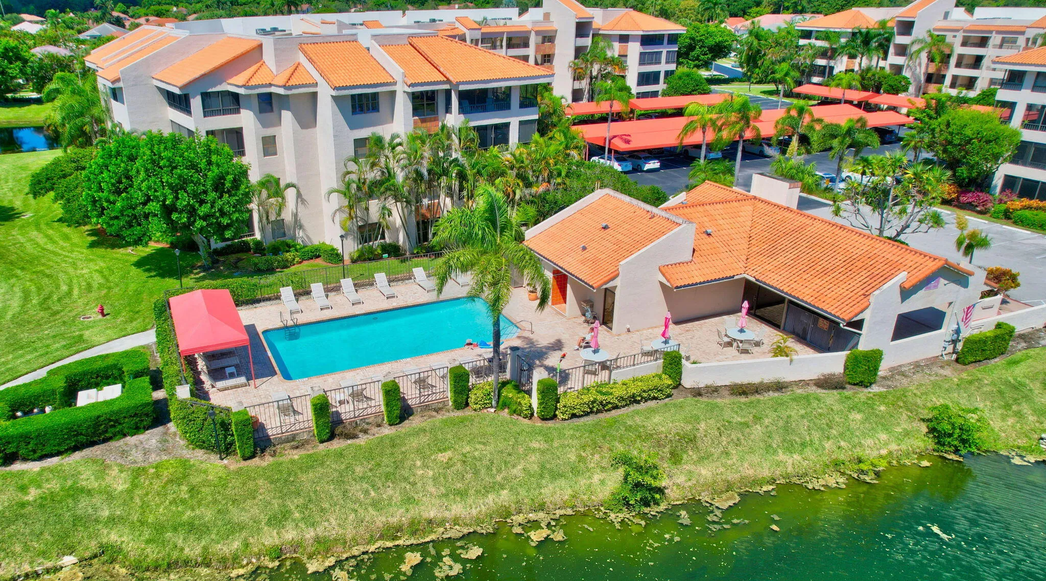 SECOND HEATED POOL