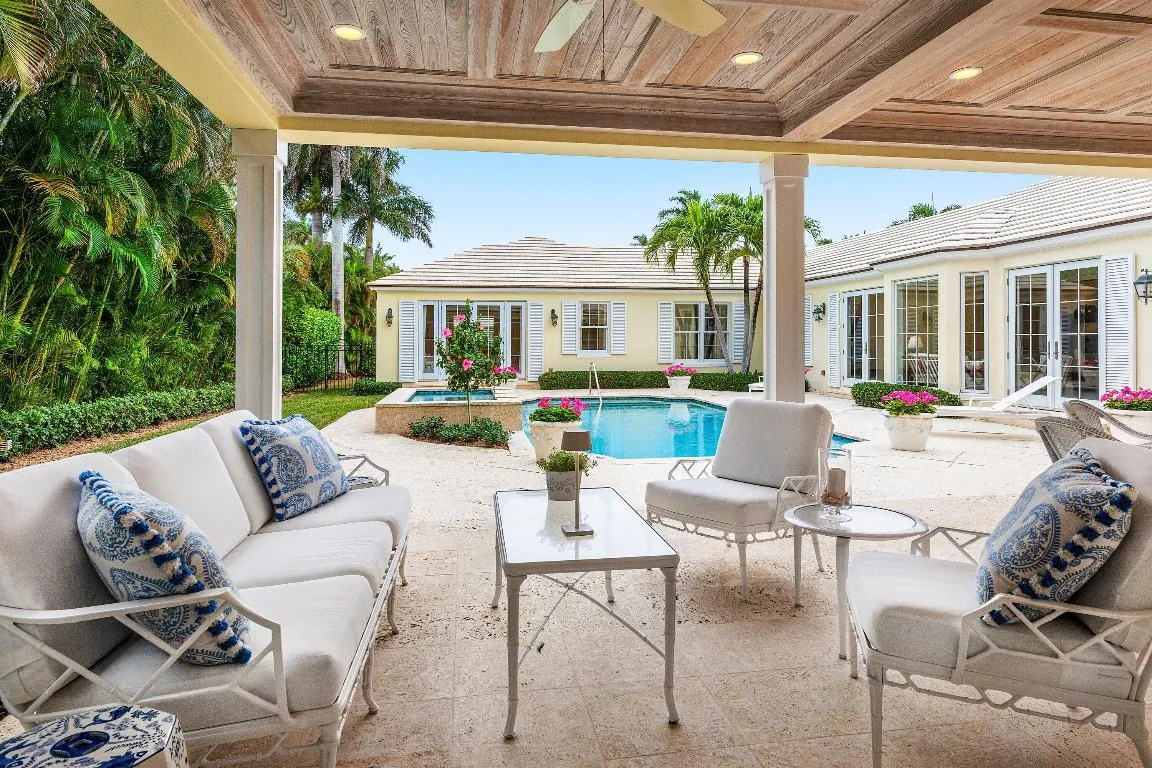 041-450BanyanRoad-GulfStream-FL-33483-SM