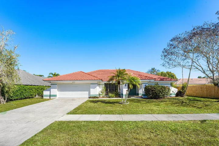 001-2057AmesburyCircle-Wellington-FL-334