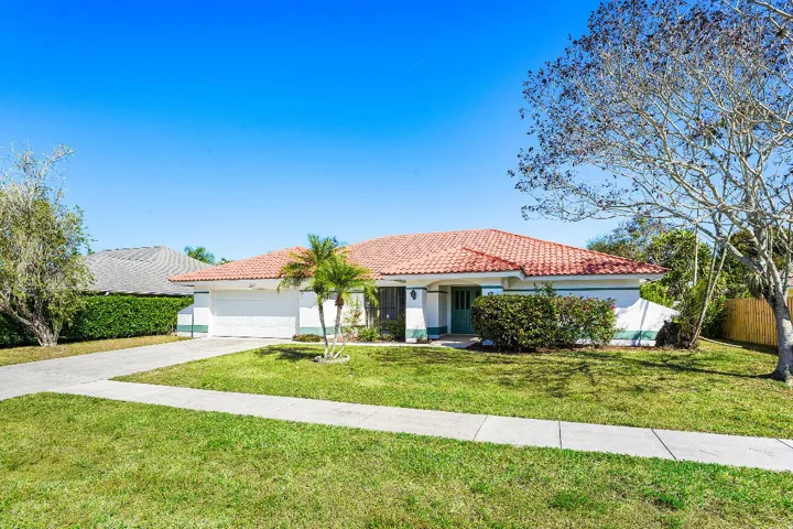 003-2057AmesburyCircle-Wellington-FL-334