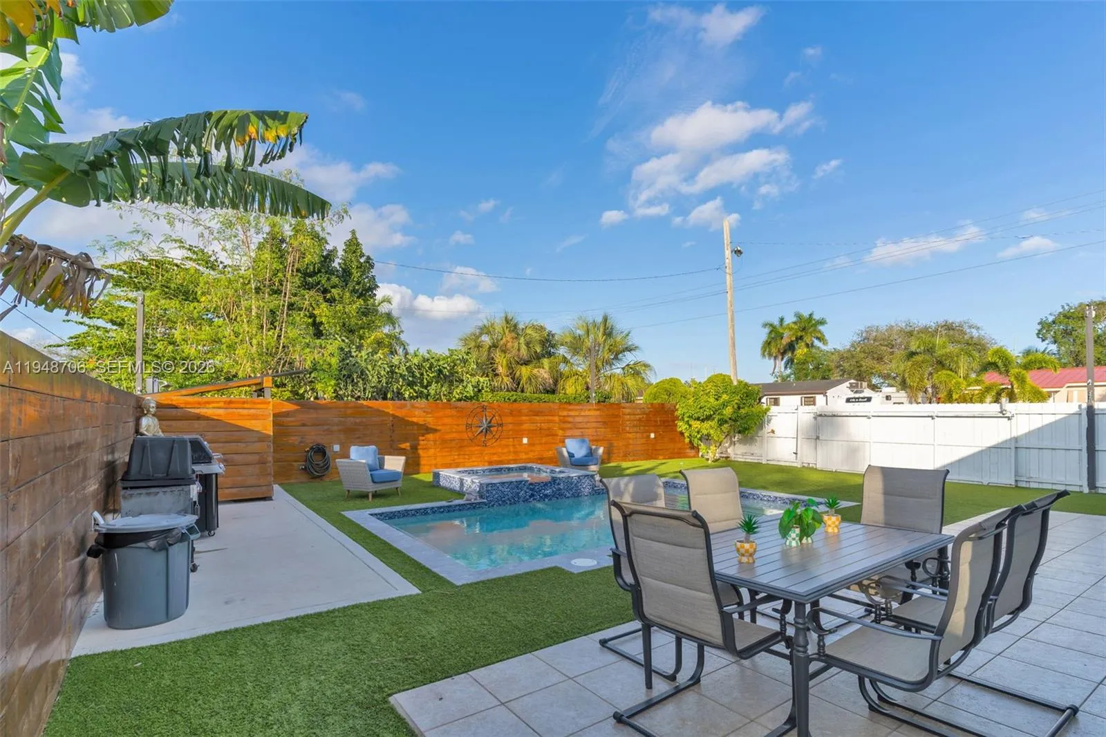 Property photo 32