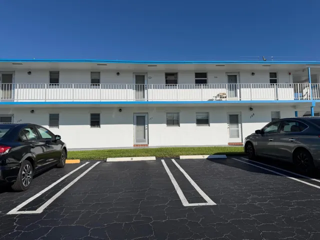 D building