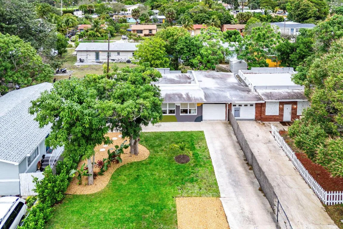 032-709Southwest9thCourt-DelrayBeach-FL-