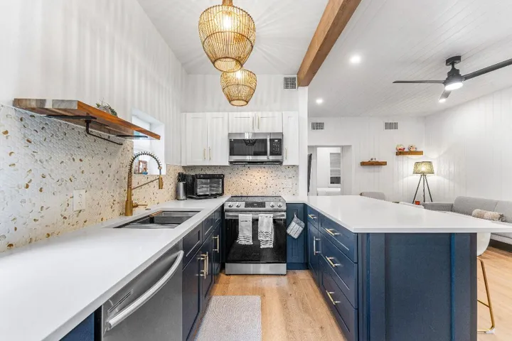 014-709Southwest9thCourt-DelrayBeach-FL-