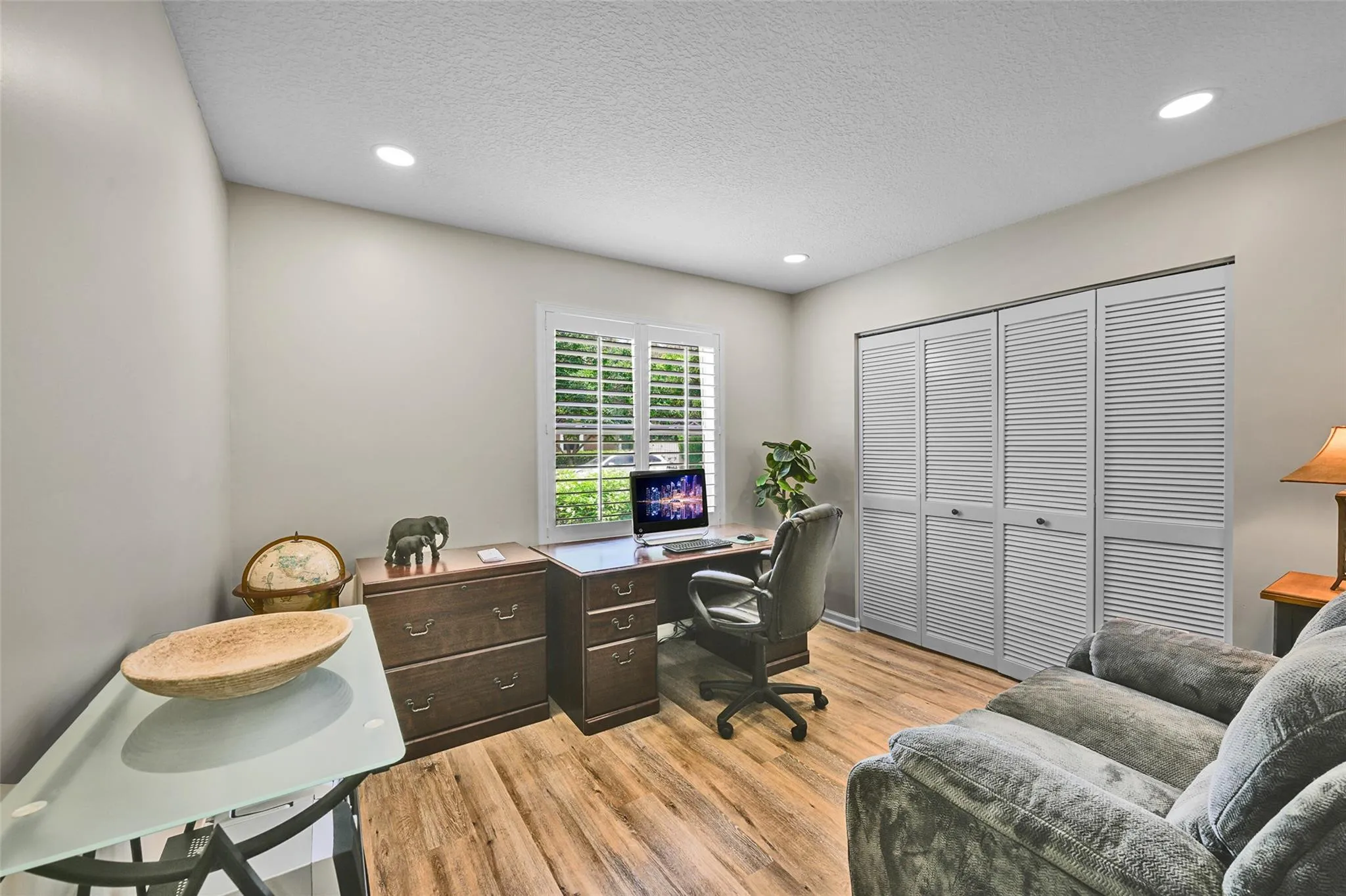 Bedroom or Office