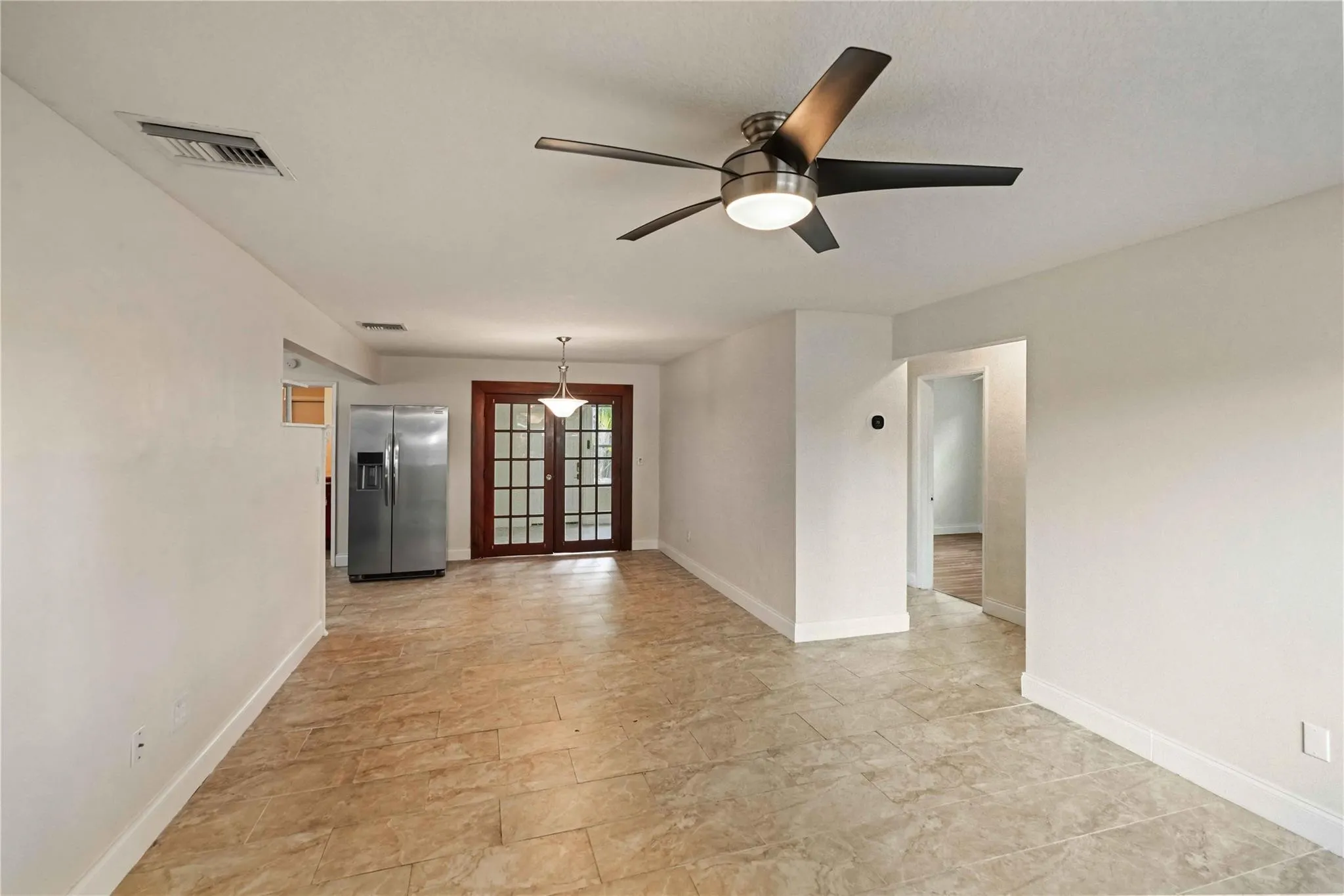 Living Room / Dining Room