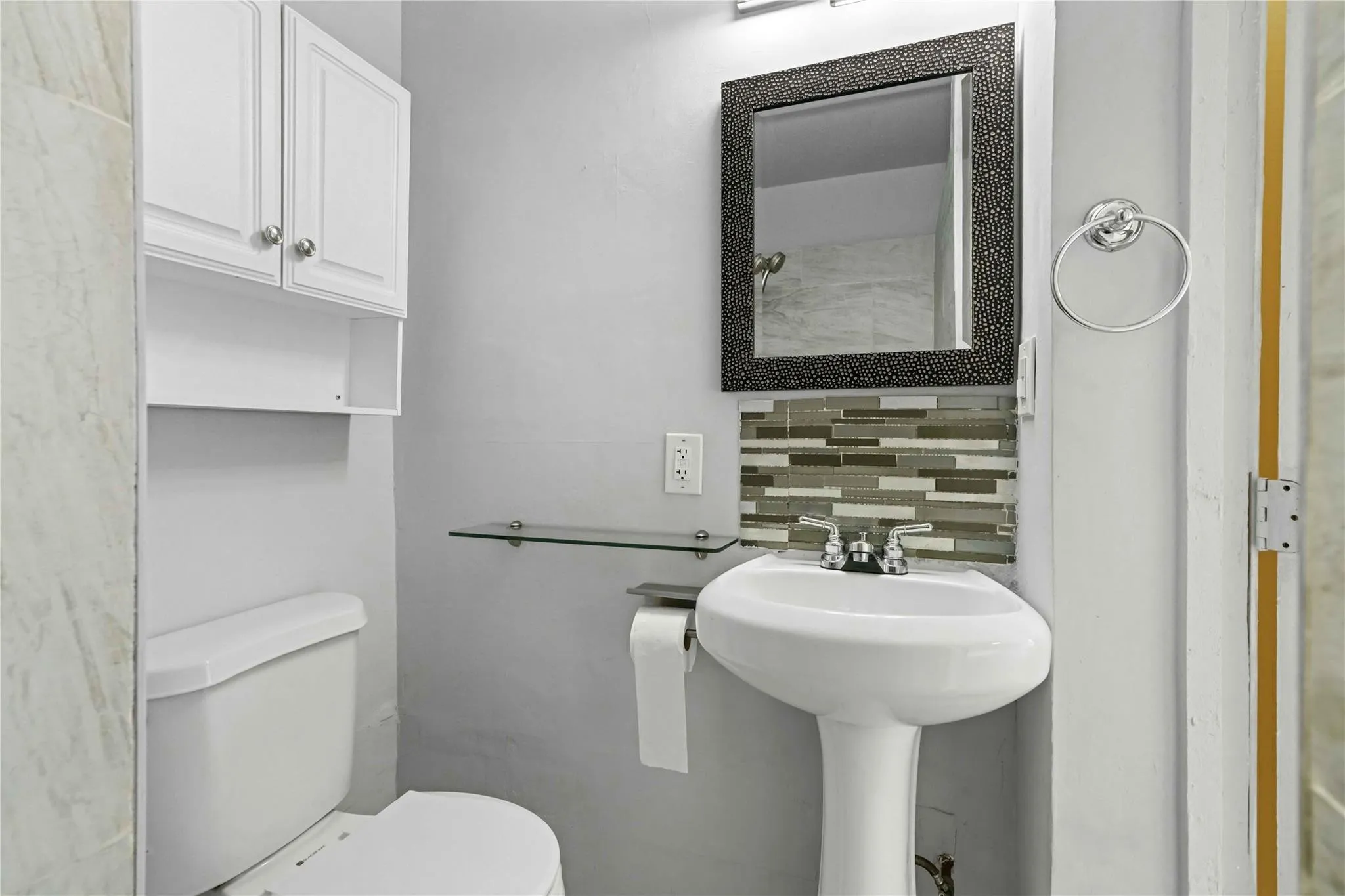 Bathroom #2