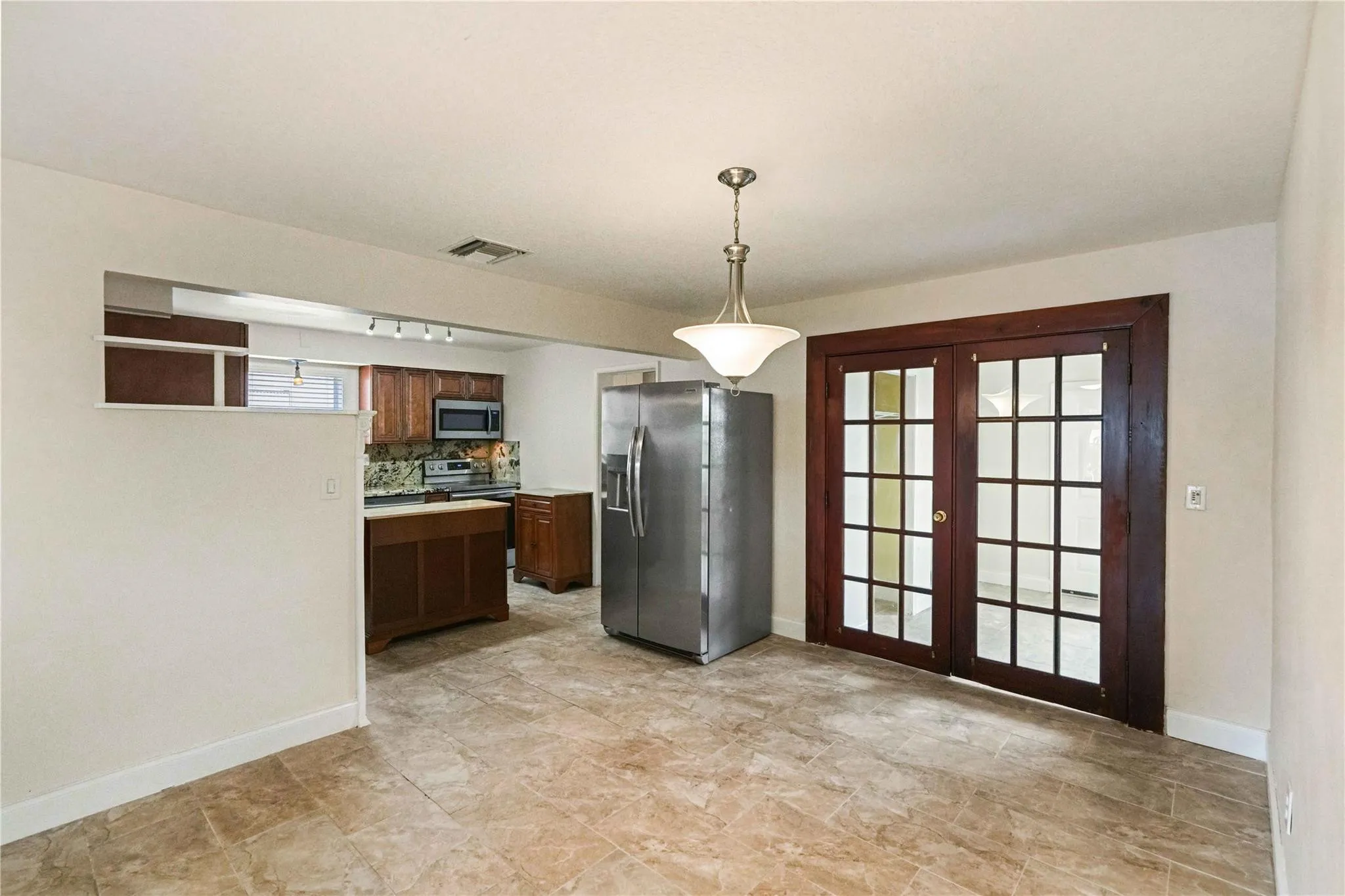 Living Room / Dining Room