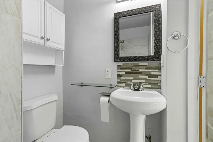 Bathroom #2