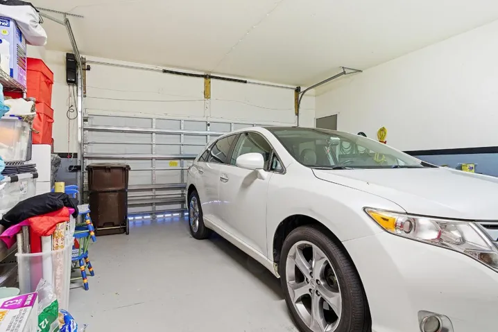 855-MARINA-DEL-RAY-3-33401-041