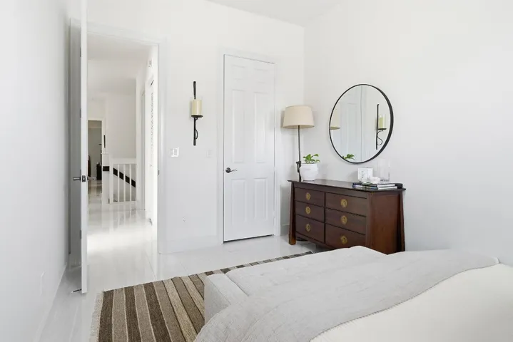 855-MARINA-DEL-RAY-3-33401-029