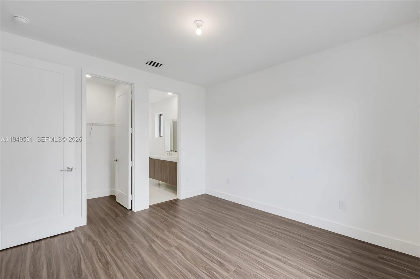 Property photo 54