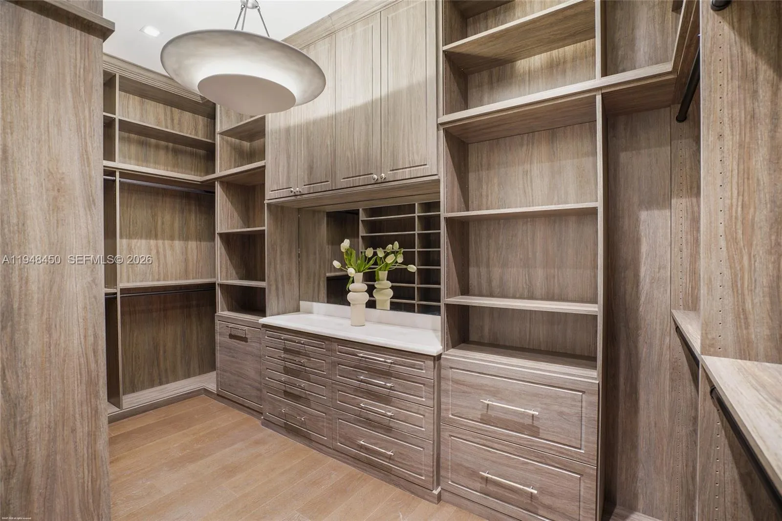 Property photo 334