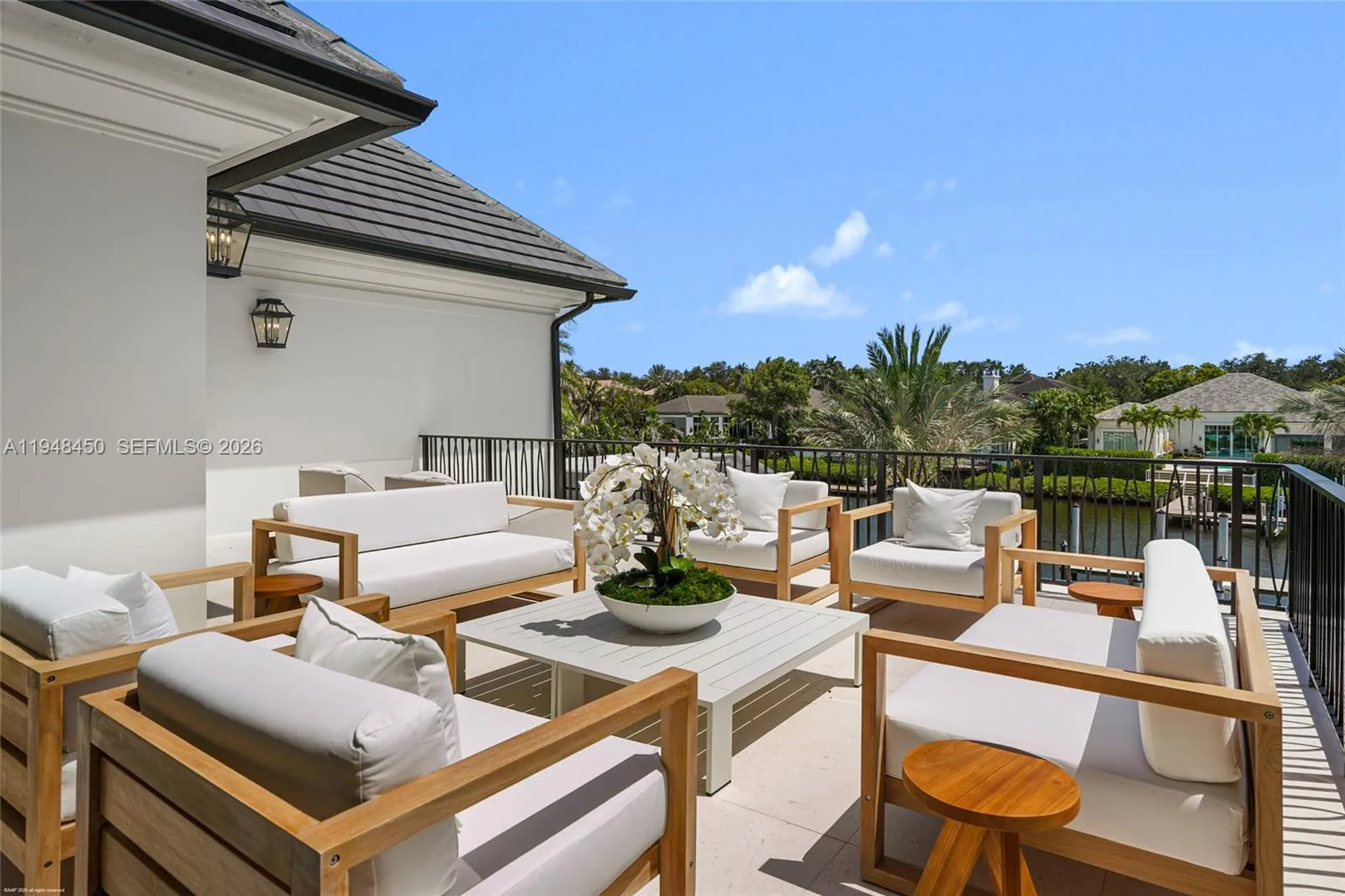 Property photo 366
