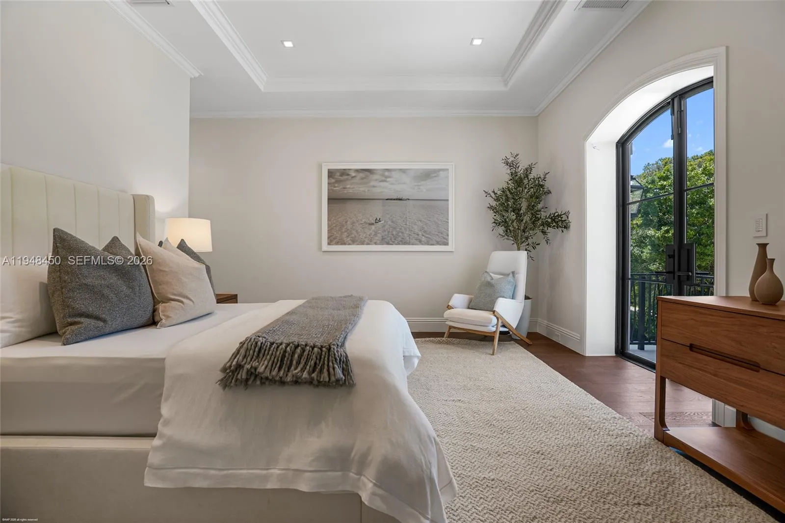 Property photo 385