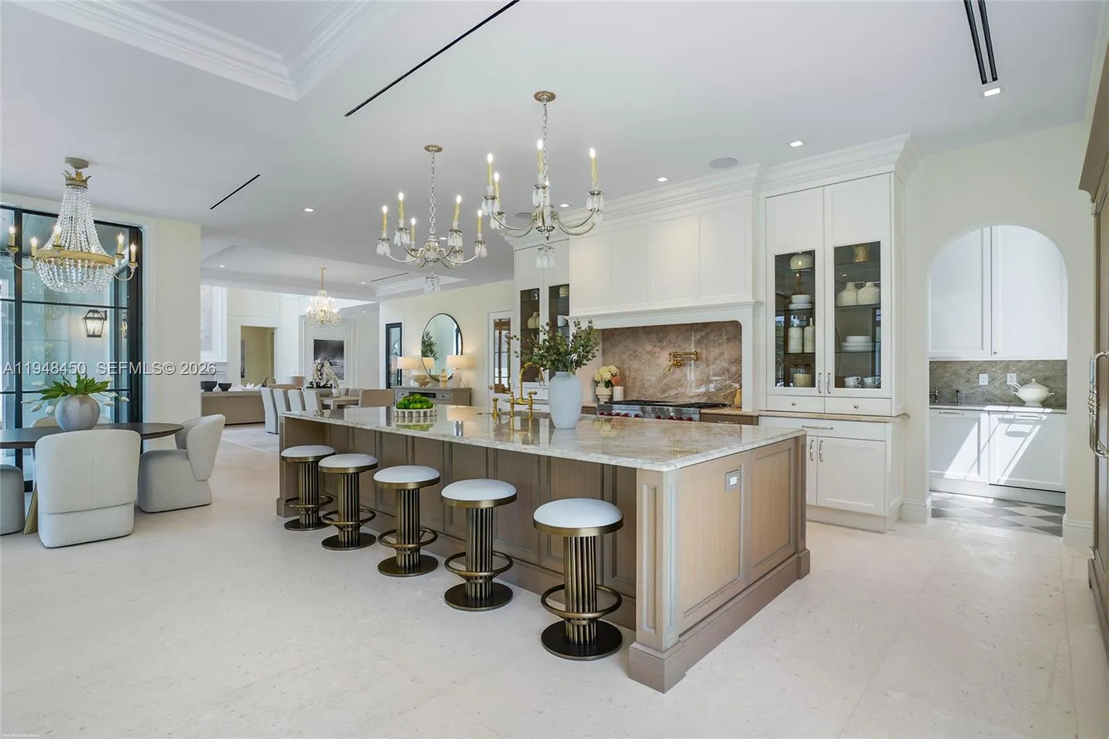 Property photo 253