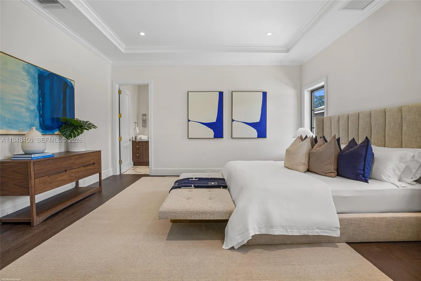 Property photo 412