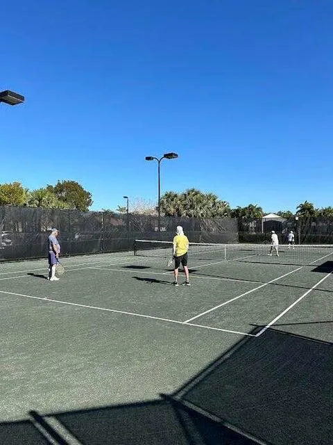 PICKLE BALL