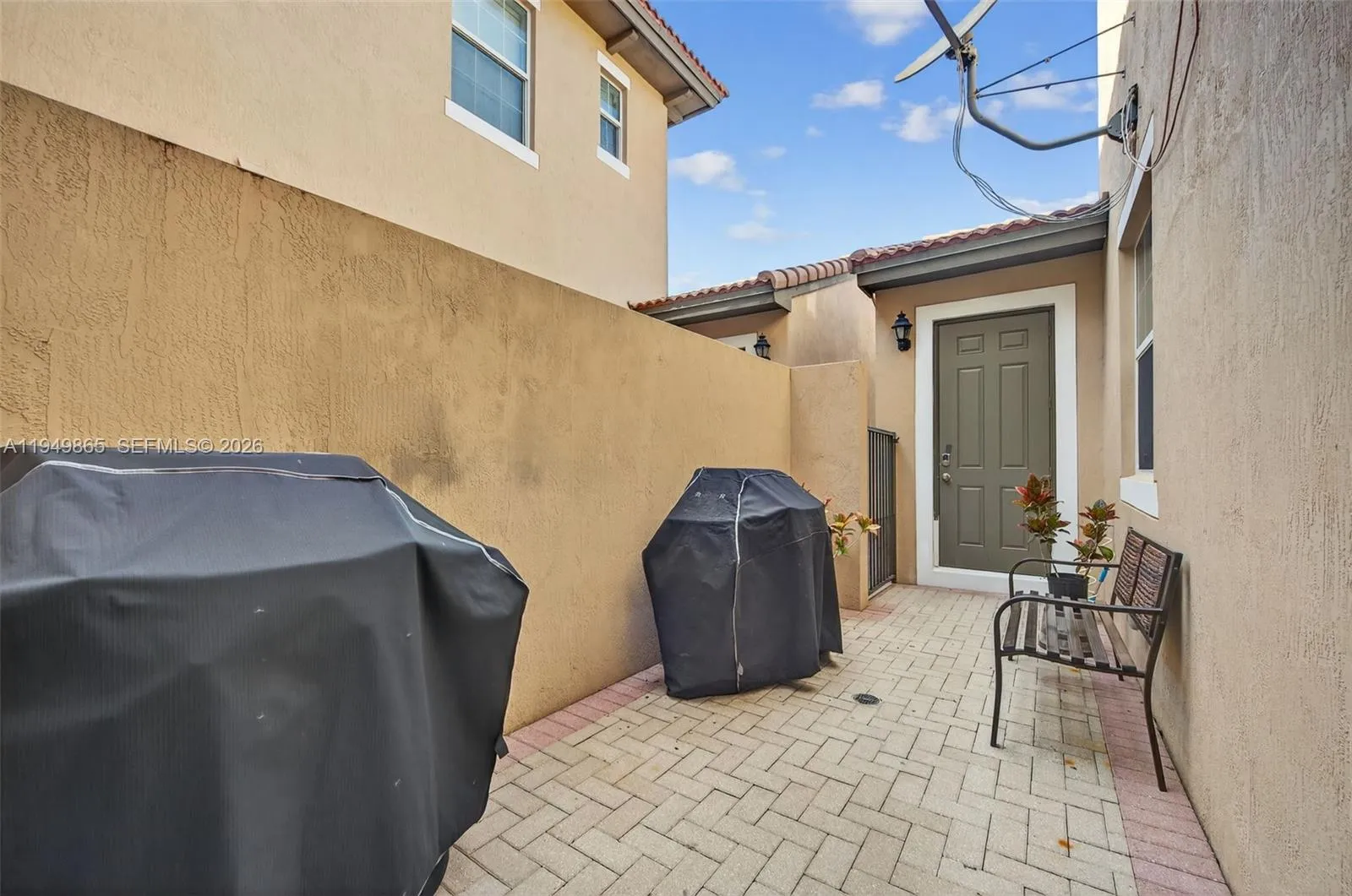 Property photo 25