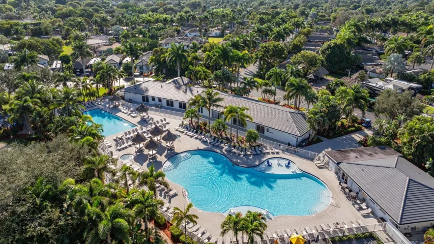 Resort Style Pool