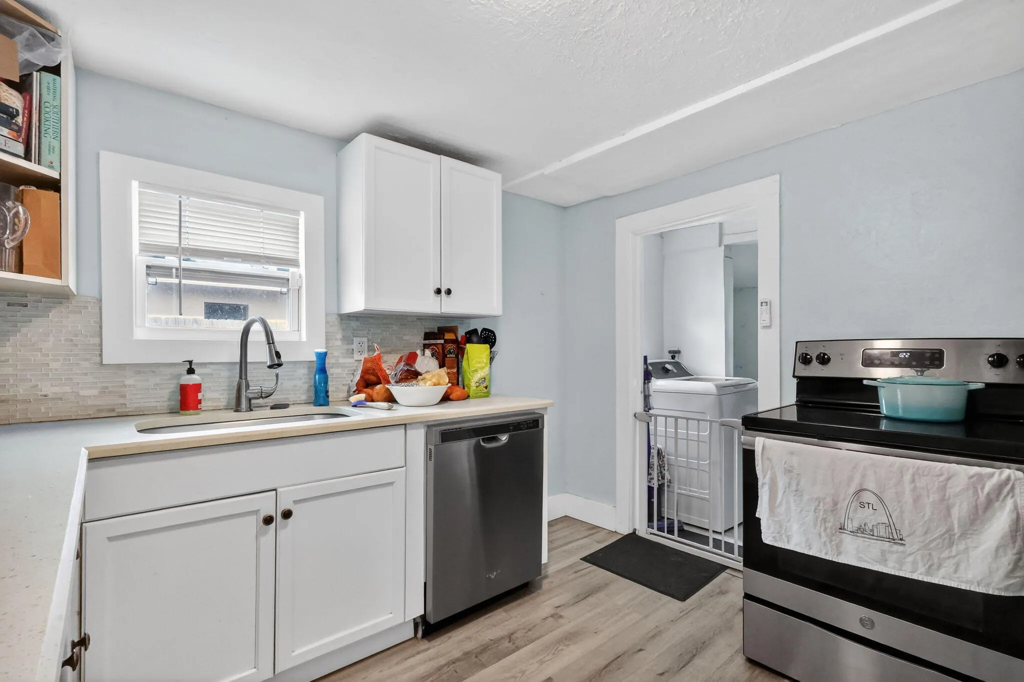 ample storage here. You could add additional cabinets for additional storage.