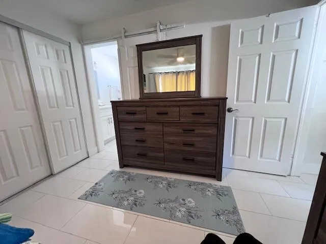 MASTER WITH SPACIOUS BUREAU!