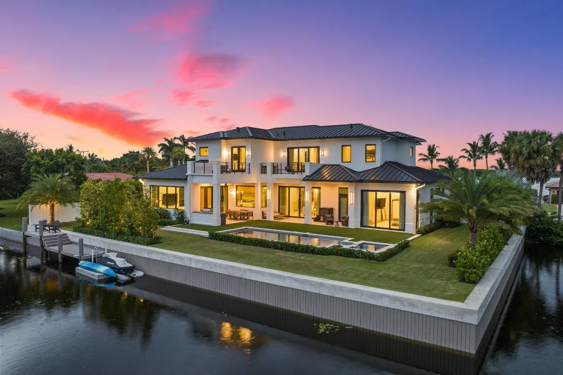 830 Lakeshore Dr - 1