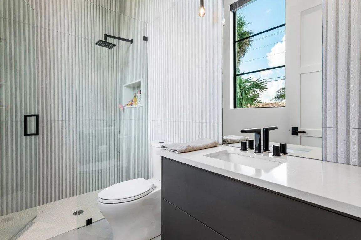 039-830LakeShoreDrive-DelrayBeach-FL-334