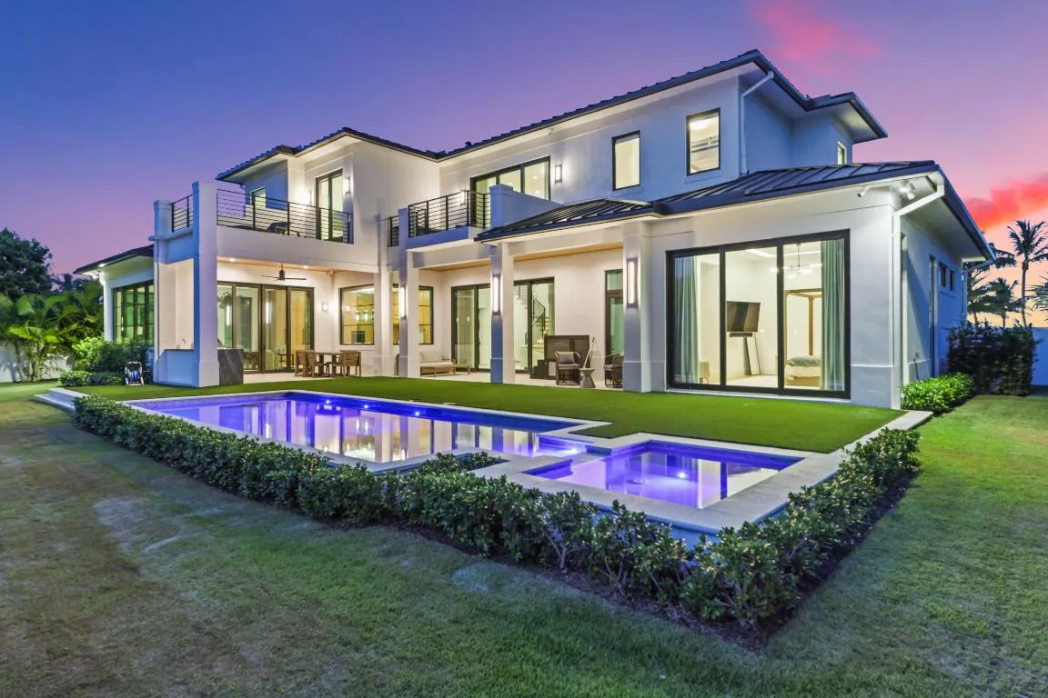830 Lakeshore Dr - 18