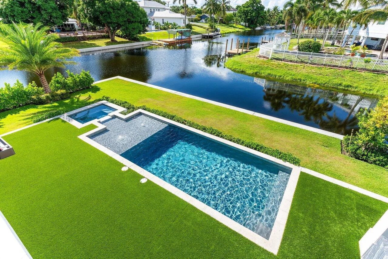 049-830LakeShoreDrive-DelrayBeach-FL-334