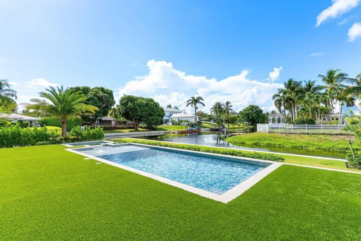062-830LakeShoreDrive-DelrayBeach-FL-334