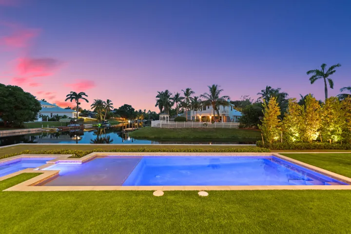 830 Lakeshore Dr - 23