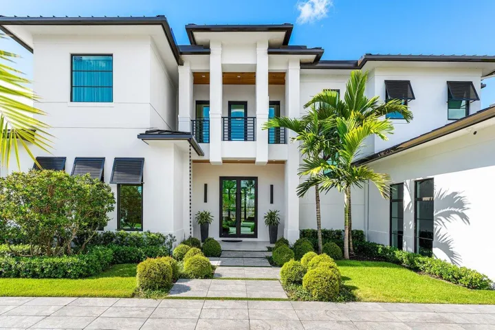 074-830LakeShoreDrive-DelrayBeach-FL-334
